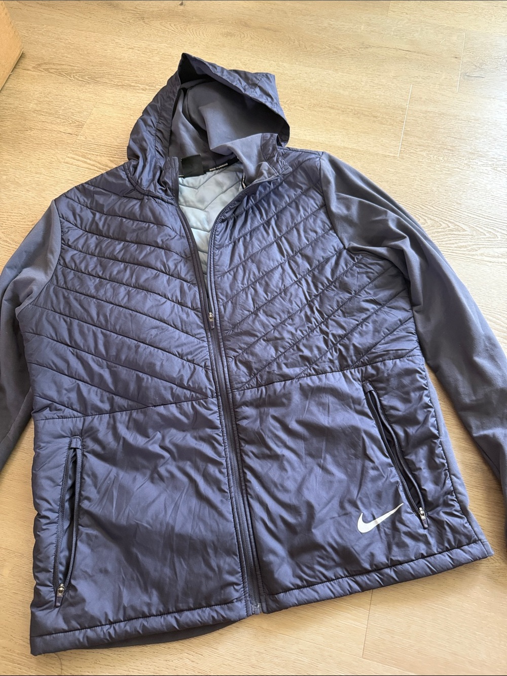 Nike Men’s Hooded Quilted Jacket